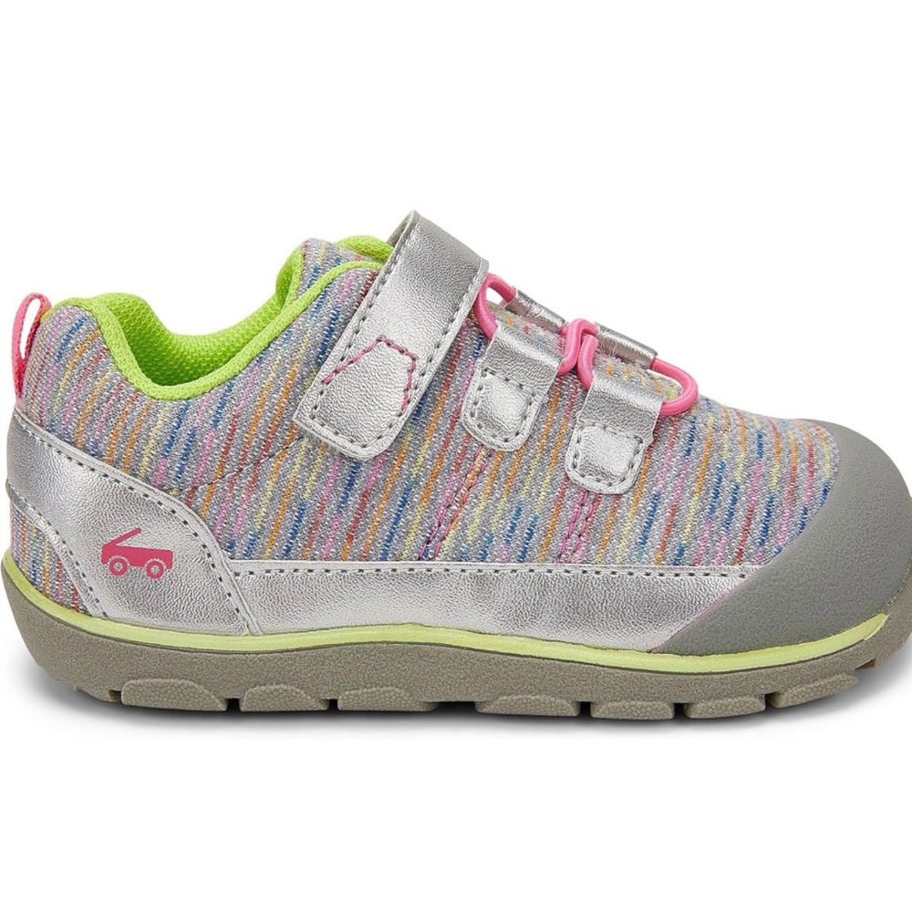 See Kai Run Summit Athletic Shoe NWT Size 5 Toddler